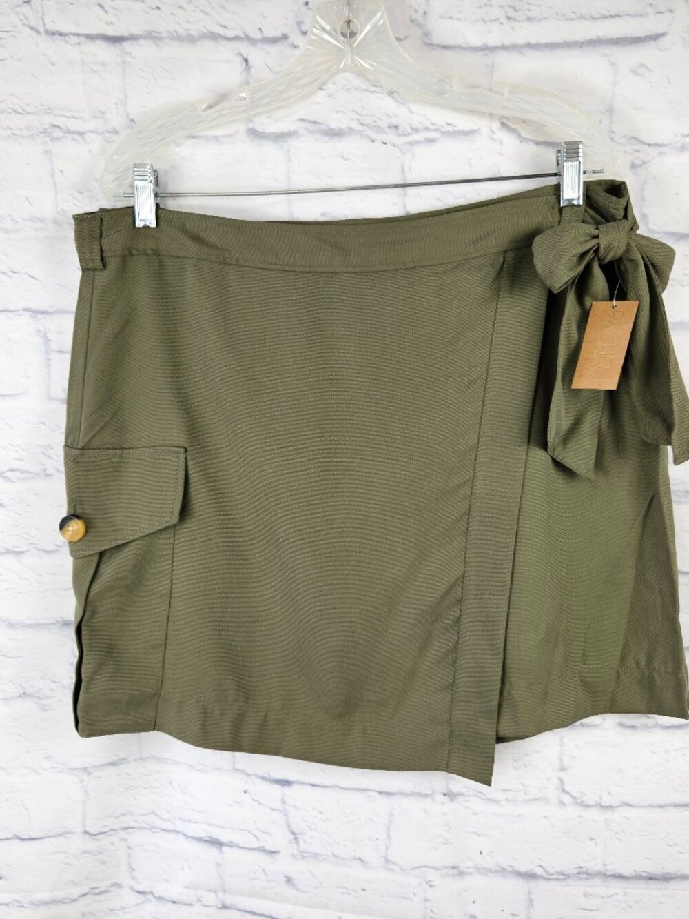 NWT Rachel Roy Size XXL Army Olive Green Utility Pocket Cargo Mini Wrap Skirt
